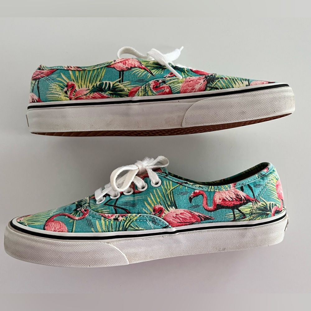 Vans | 10 | Flamingo Print - image 4